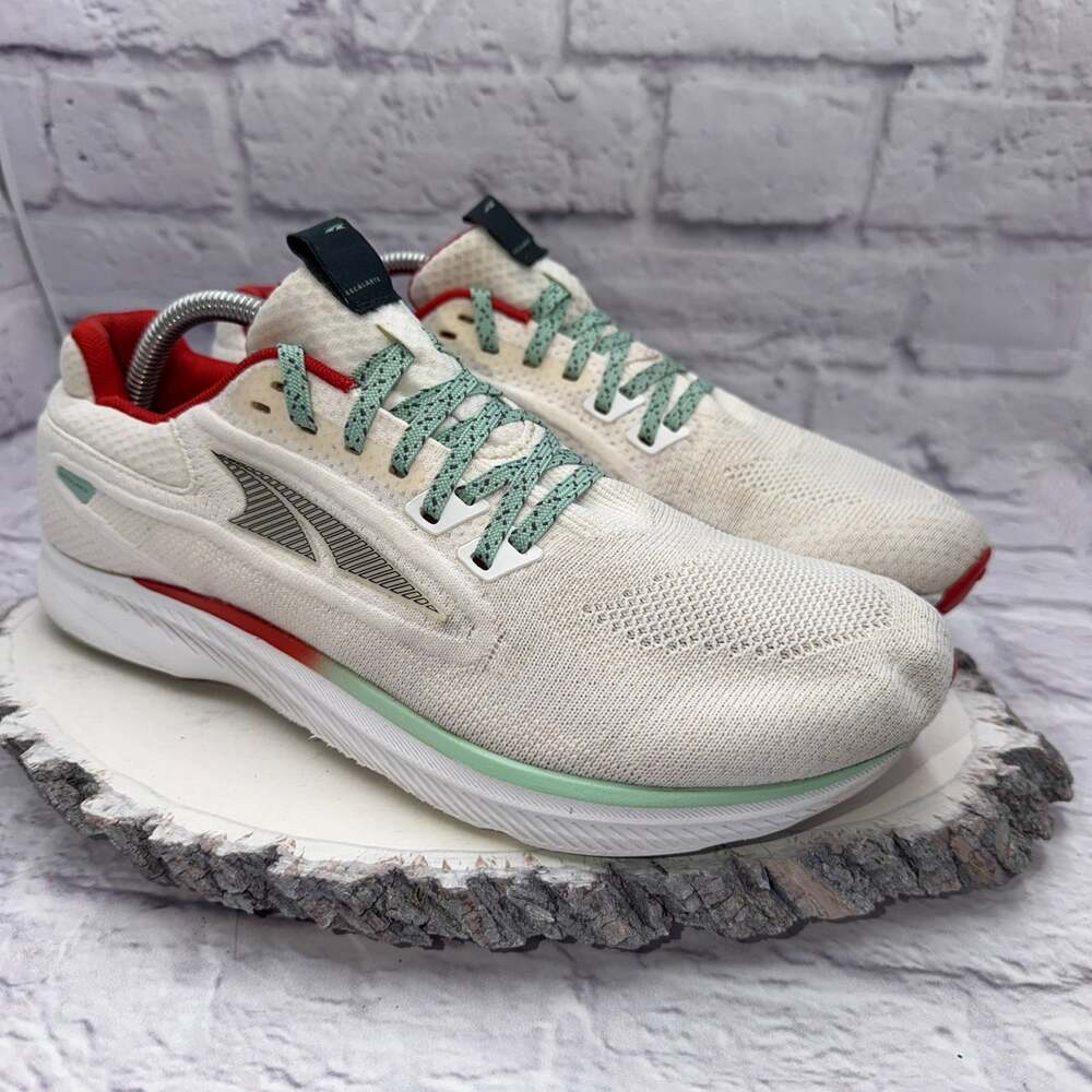 Altra Escalante 3 Women's Size 10.5 Running Shoes White Foot Shape Athletic